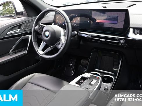 Used 2025 BMW X2 xDrive28i AWD/4WD image 27
