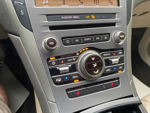 Used 2017 Lincoln MKZ Select FWD image 26