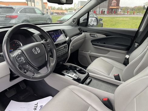 Used 2018 Honda Pilot Elite image 4