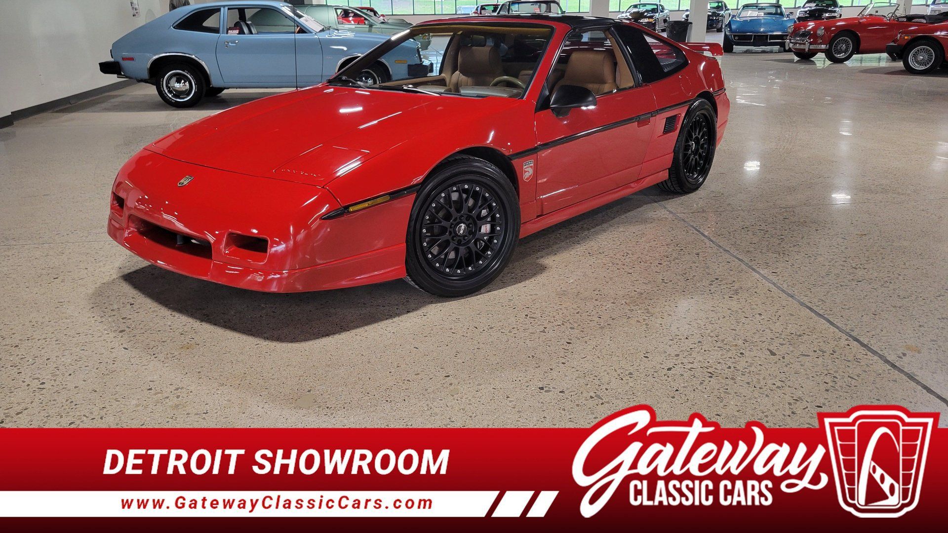Used 1988 Pontiac Fiero GT RWD image 1