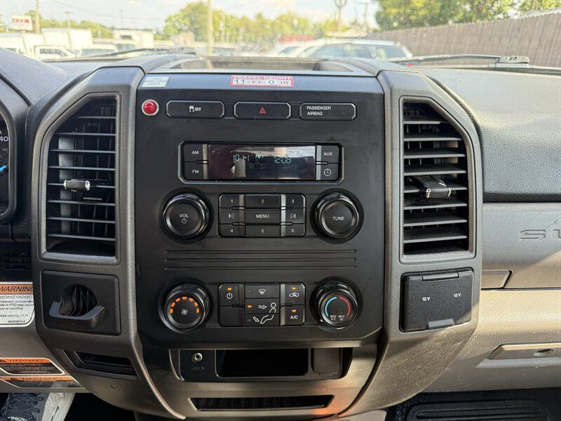 Used 2019 Ford F450 XL w/ Snow Plow Prep Package RWD image 3