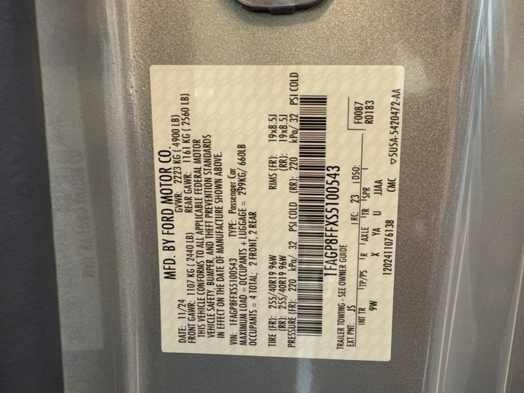 Used 2025 Ford Mustang GT Premium RWD image 32