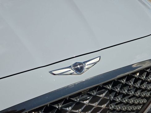 Used 2020 Genesis G70 3.3T w/ Sport Package AWD/4WD image 10