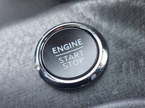 Used 2025 Ford Explorer Platinum w/ Ultimate Package image 23