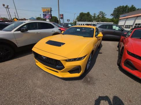 Certified 2024 Ford Mustang GT Premium image 3
