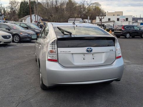 Used 2011 Toyota Prius Two image 15