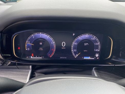 Used 2023 Jeep Wagoneer Series III w/ Preferred Equipment Group image 20