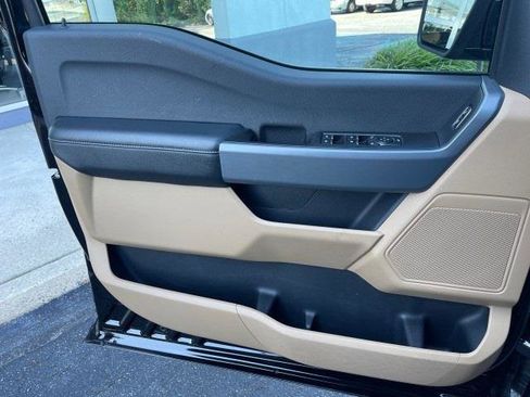 Used 2023 Ford F150 XLT image 31