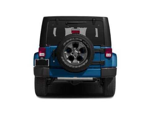 Used 2015 Jeep Wrangler Unlimited Sahara image 8