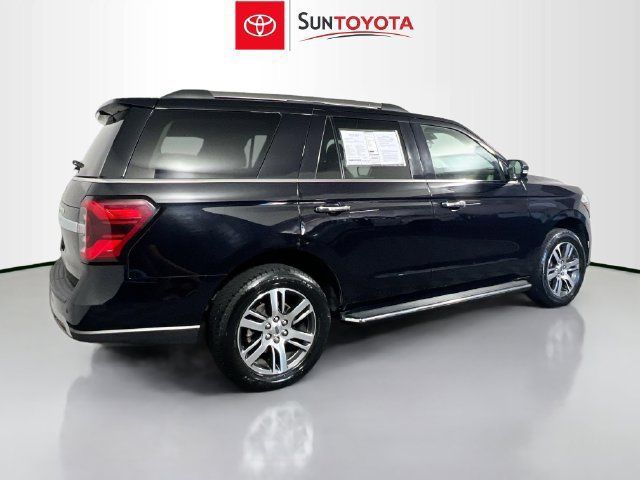 Used 2023 Ford Expedition Limited AWD/4WD image 4