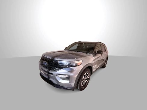 Used 2022 Ford Explorer ST-Line AWD/4WD image 4