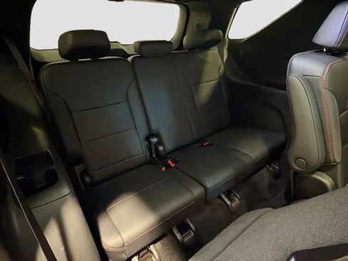 Certified 2025 Chevrolet Traverse RS w/ LPO, Floor Liner Package image 22