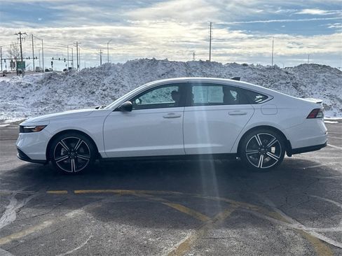 Certified 2023 Honda Accord Sport image 6