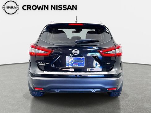Certified 2022 Nissan Rogue Sport SL w/ Premium Package FWD image 6