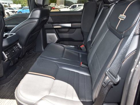 Used 2024 Ford F250 Platinum AWD/4WD image 11