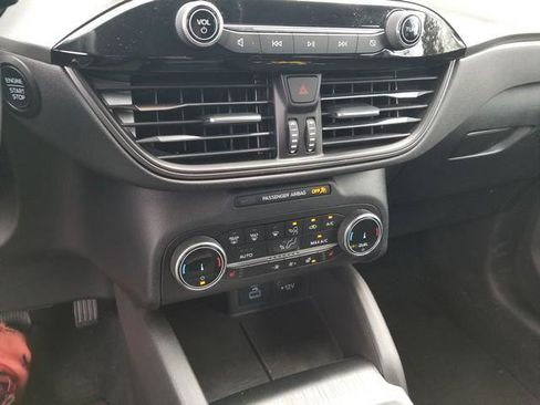 Certified 2023 Ford Escape Active AWD/4WD image 22