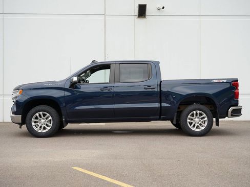 Used 2022 Chevrolet Silverado 1500 LT image 6