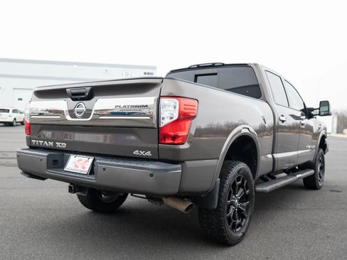 Used 2018 Nissan Titan Platinum Reserve w/ Platinum Utility Package AWD/4WD image 6