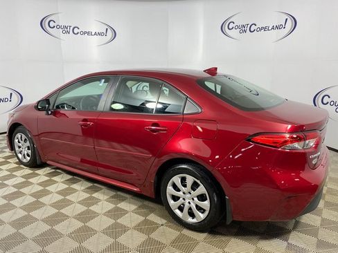 Certified 2023 Toyota Corolla LE image 4