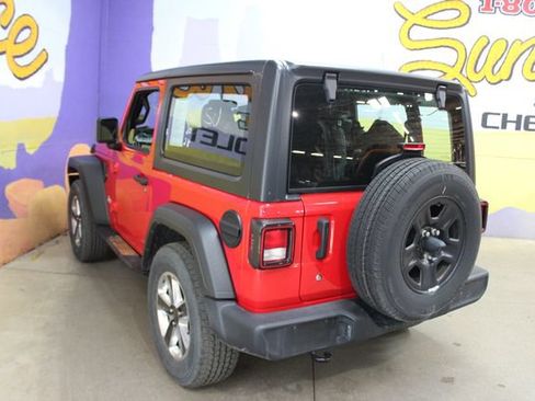 Used 2020 Jeep Wrangler Sport AWD/4WD image 6