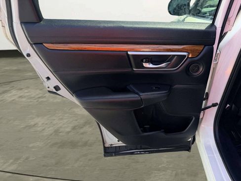 Used 2017 Honda CR-V Touring image 26