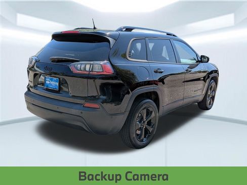 Used 2023 Jeep Cherokee Altitude Lux AWD/4WD image 5