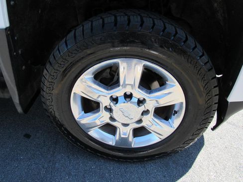 Used 2018 Chevrolet Silverado 2500 LTZ w/ Duramax Plus Package AWD/4WD image 10