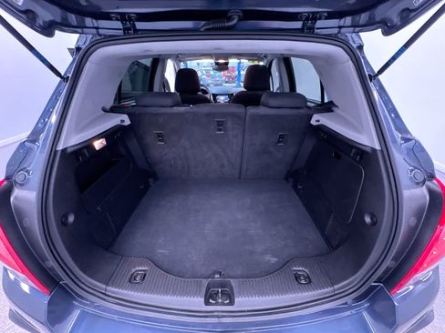 Used 2019 Chevrolet Trax LS w/ Tint and Cruise Package AWD/4WD image 40