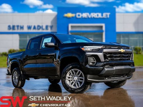 New 2026 Chevrolet Colorado LT w/ LT Convenience Package AWD/4WD image 1