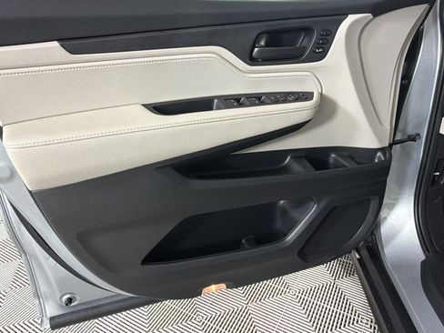 New 2026 Honda Odyssey EX-L image 13