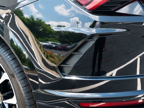 Used 2021 Lamborghini Urus AWD/4WD image 20