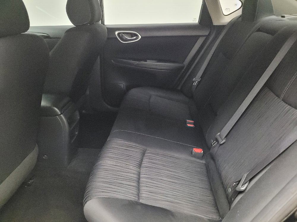 Used 2017 Nissan Sentra SV FWD image 18