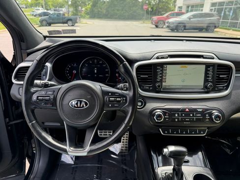 Used 2017 Kia Sorento SX AWD/4WD image 40