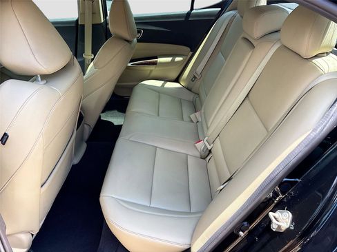 Used 2020 Acura TLX FWD image 25