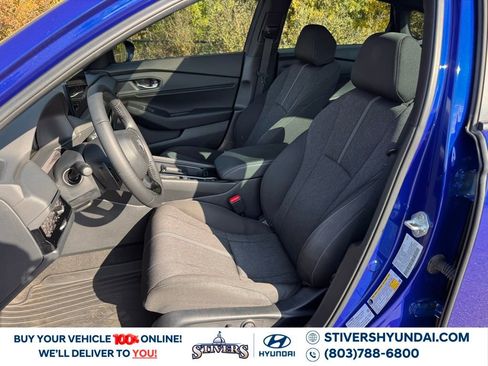 Used 2023 Honda Accord Sport image 17