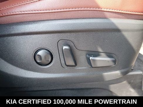 Certified 2024 Kia Telluride EX w/ EX Captain's Chair Package FWD image 30
