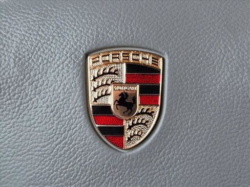 Used 2004 Porsche Boxster RWD image 17