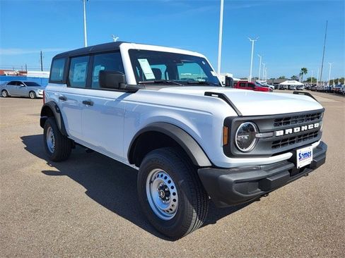 New 2025 Ford Bronco 4-Door image 9