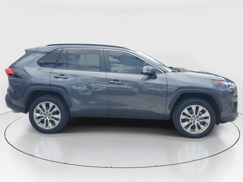Used 2025 Toyota RAV4 XLE Premium w/ Weather Package AWD/4WD image 2