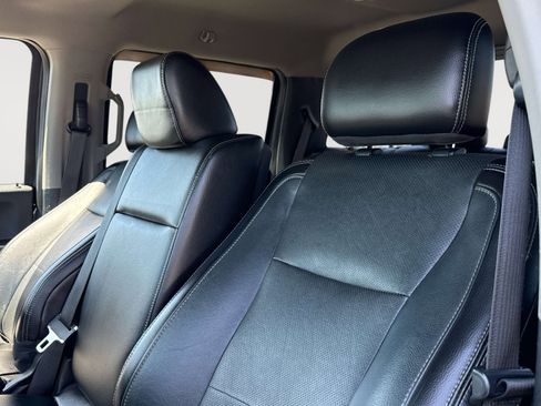 Used 2017 Ford F250 Lariat w/ Chrome Package AWD/4WD image 18