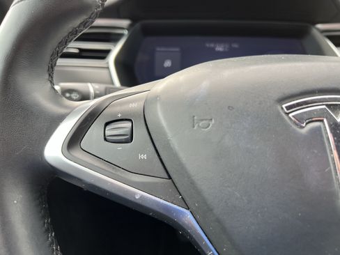 Used 2018 Tesla Model S 75D AWD/4WD image 19