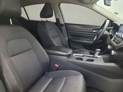 Used 2020 Nissan Altima 2.5 S FWD image 21