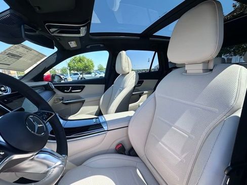 New 2026 Mercedes-Benz GLC 300 4MATIC image 19