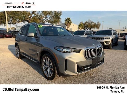Used 2024 BMW X5 xDrive40i w/ Premium Package image 1