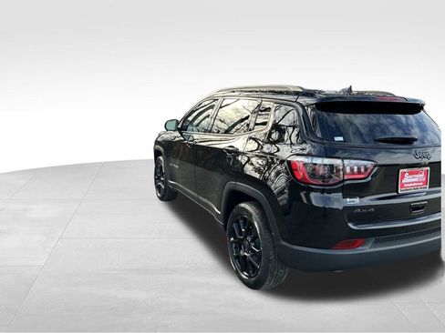 New 2026 Jeep Compass Latitude image 4