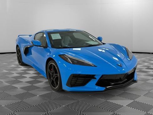 Used 2023 Chevrolet Corvette Stingray Preferred Cpe w/ Z51 Performance Package RWD image 7