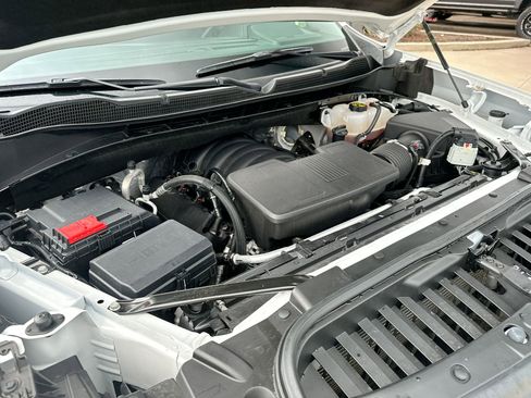 Used 2023 Chevrolet Silverado 1500 LT Trail Boss w/ Convenience Package II image 25