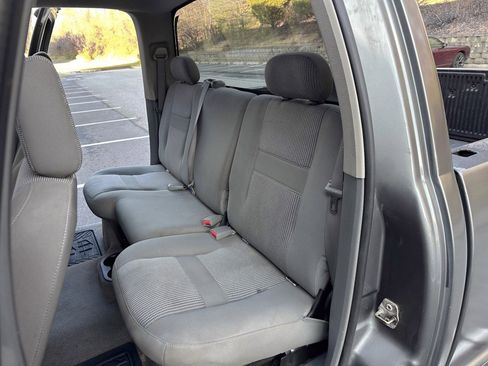 Used 2006 Dodge Ram 2500 Truck SLT w/ Trailer Tow Group image 29