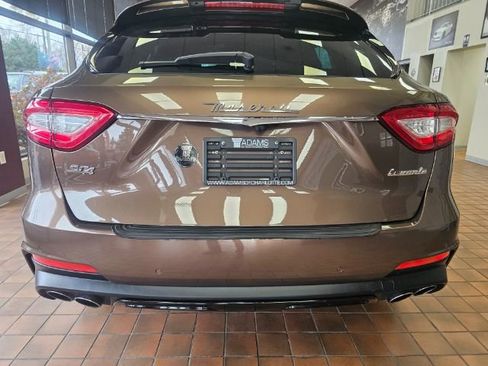 Used 2020 Maserati Levante S GranSport image 2