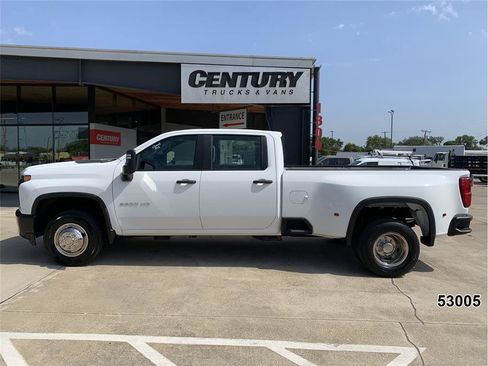 Used 2023 Chevrolet Silverado 3500 W/T w/ WT Fleet Convenience Package RWD image 4
